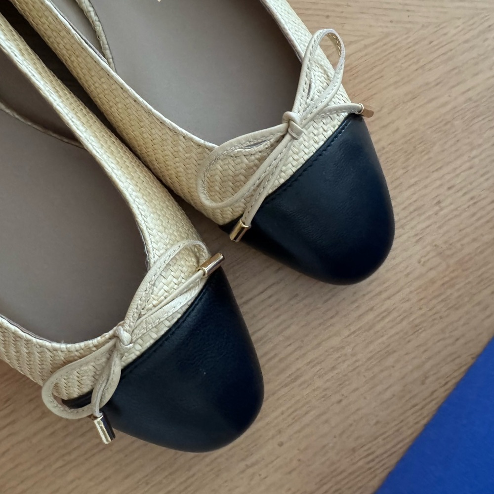 Women’s Stuart Weitzman Sleek Bow Flat - image 5